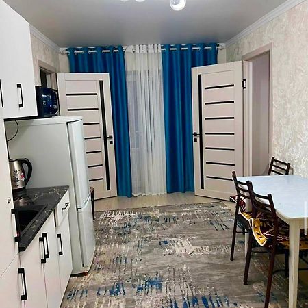 Tumar Guest House Naryn Eksteriør billede